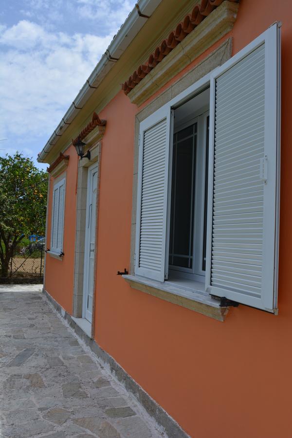 Monte Caputo Holiday House Аликес Екстериор снимка
