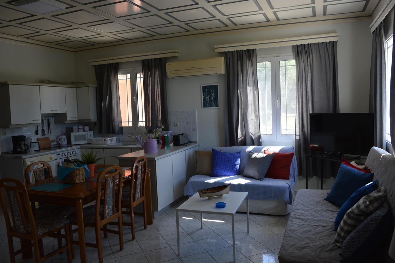 Monte Caputo Holiday House Аликес Екстериор снимка