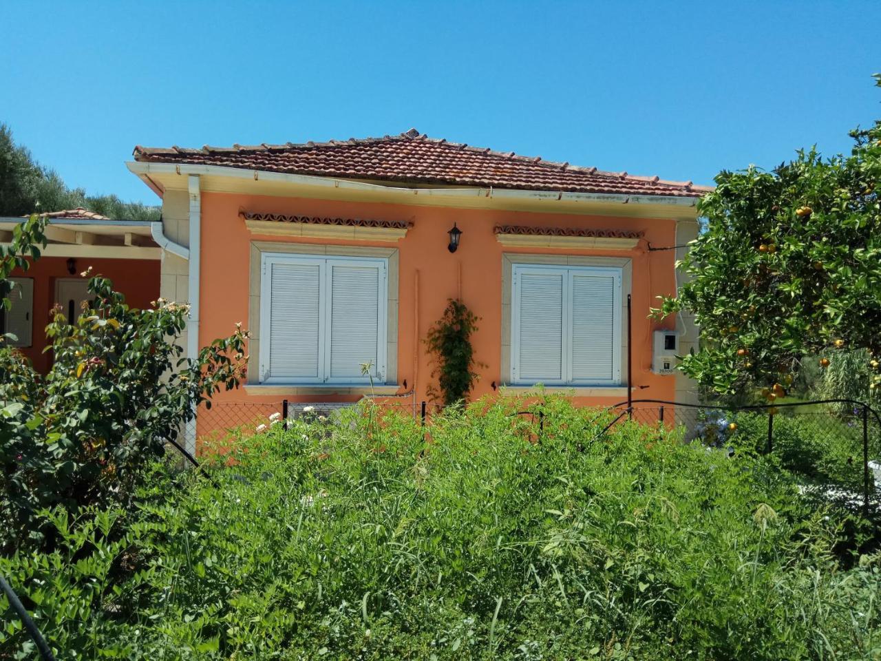 Monte Caputo Holiday House Аликес Екстериор снимка