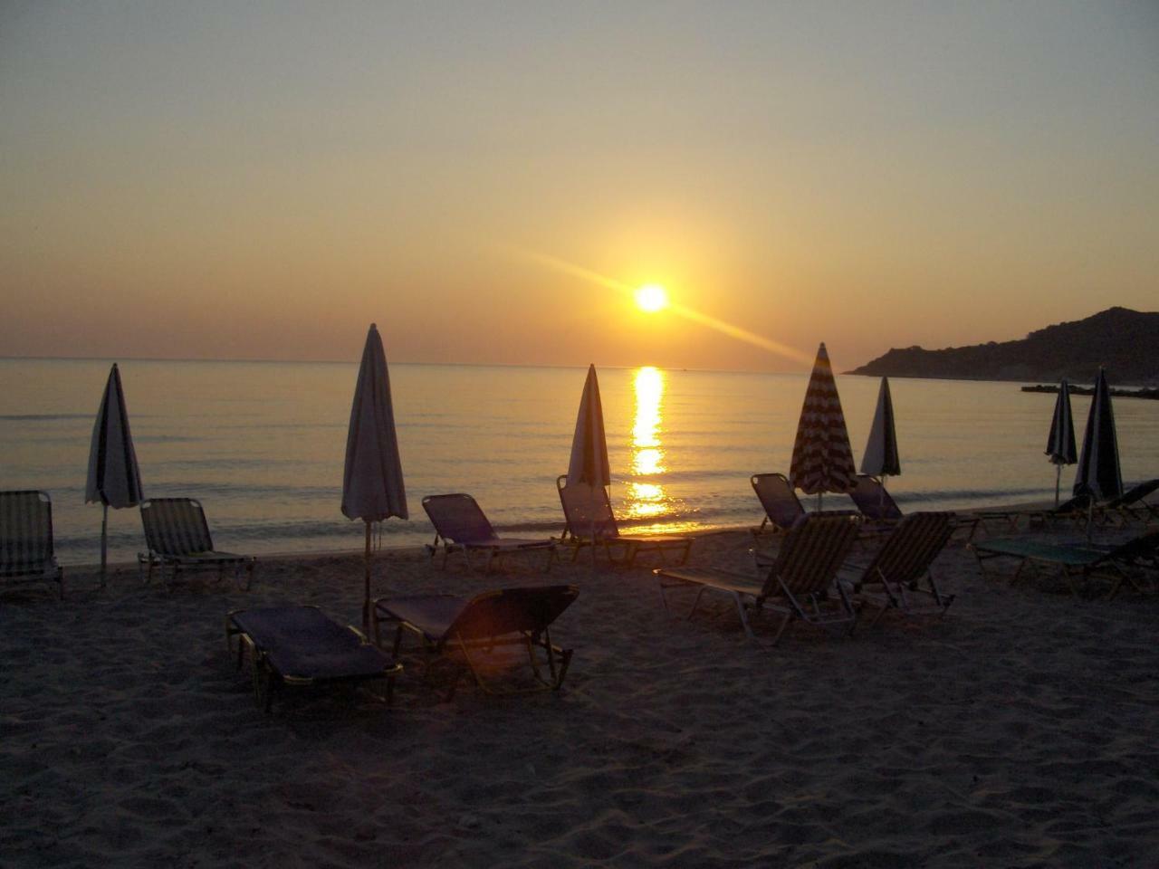 Monte Caputo Holiday House Аликес Екстериор снимка